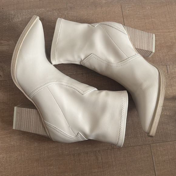 Cream MIA western ankle boot size 10 - Picture 5 of 5